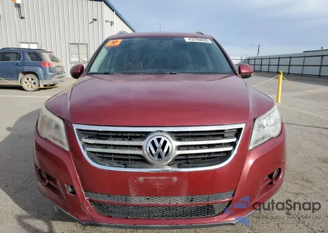 2010 Volkswagen Tiguan Wolfsburg Edition из США, поврежденный, VIN WVGAV7AX3AW001762